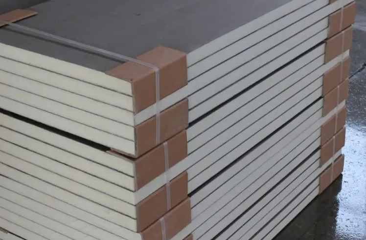 聚氨酯冷库隔热保温板一平米多少钱 聚氨酯冷库隔热保温板一平米多少钱